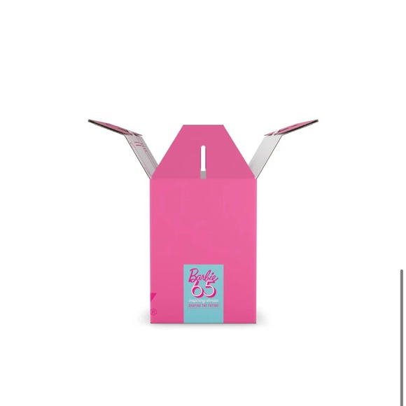 Stanley x Barbie Dream Quenchers Complete Bundle All 8 40oz Quenchers - Picture 5 of 6